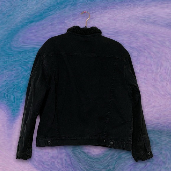 ♥︎ Levi’s Ex-Boyfriend Trucker Jacket ♥︎ - Picture 3 of 6